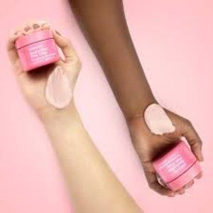 Sand & Sky Australian Pink Clay Porefining Face Mask New unopened in box